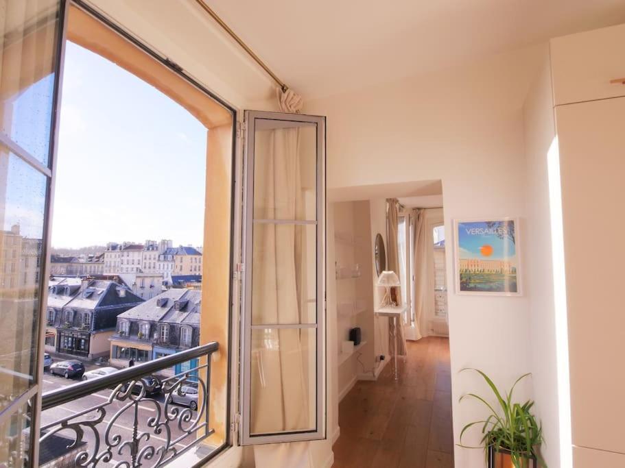 Appartement Charme Et Modernite Au Coeur Du Quartier St Louis à Versailles Extérieur photo